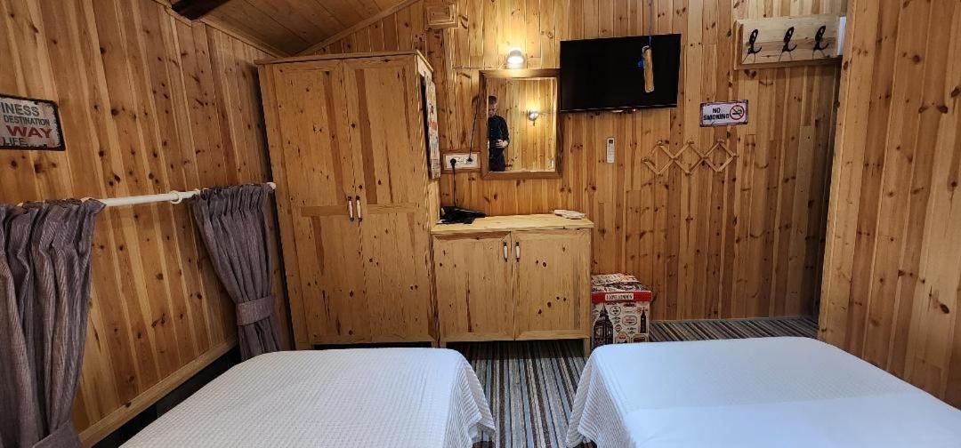 London Bed & Breakfast Tirana